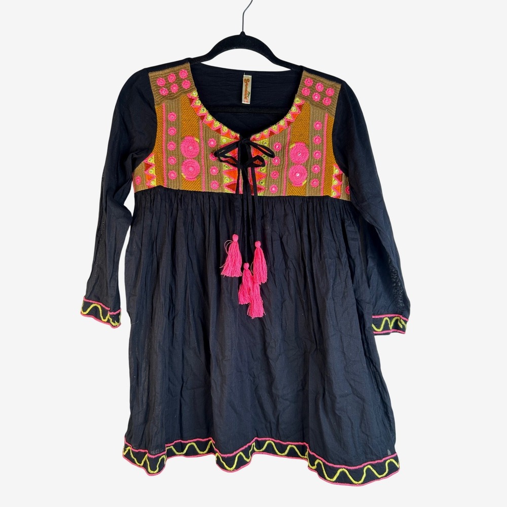 Shoreline Women's Black Embroidered Tassel Tie Boho Babydoll Tunic Top S/M